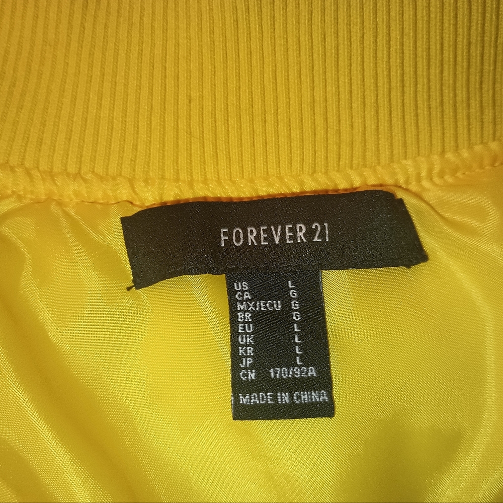 Forever 21 puffer jacket - Picture 5 of 6